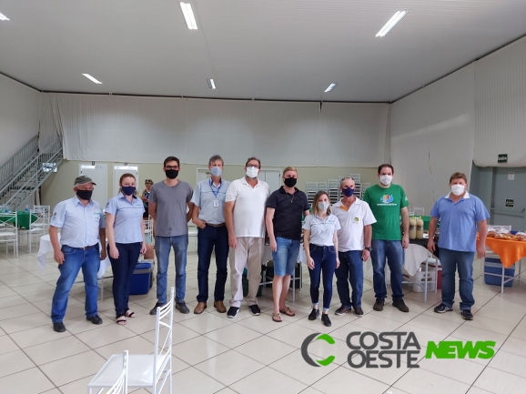 1ª Mostra de produtos agroindustriais da agricultura familiar termina hoje (23)